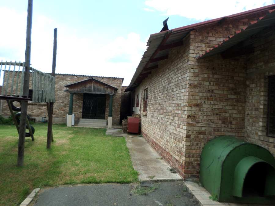 8 Bedroom Property for Sale in Ventersdorp North West
